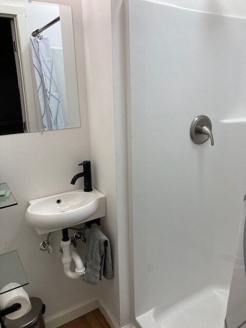 bathroom sink area - 13 Cherry Top Trl