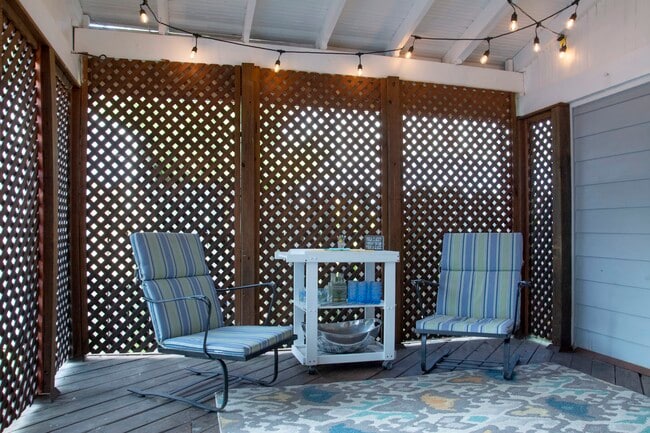 Patio - 714 Spring St