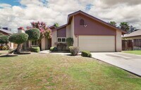 Building Photo - 7416 Hachita Ct