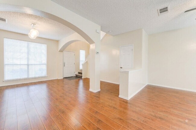Building Photo - 16913 Langland Rd