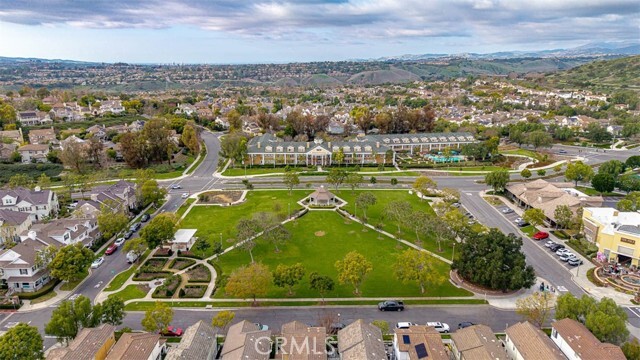 Building Photo - 41 Clifford Ln