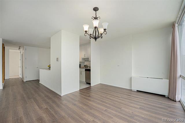Building Photo - 3100 E Cherry Creek S Dr