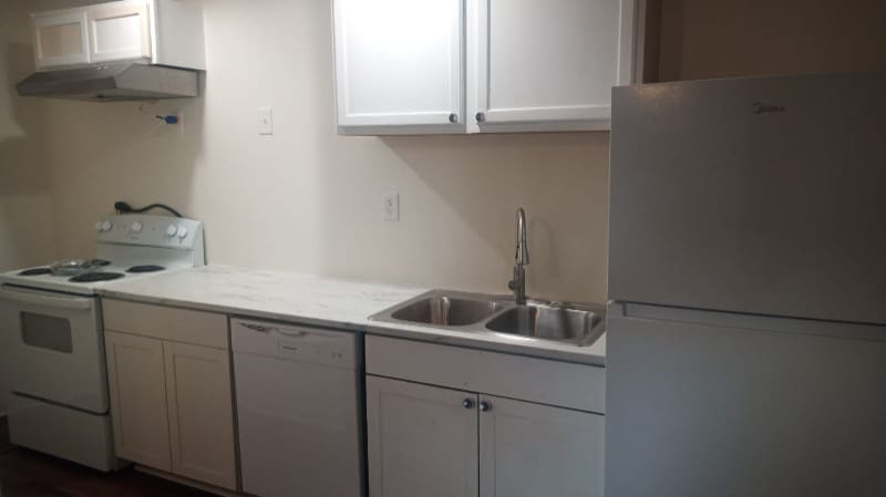 Building Photo - 1726 Ryar Rd