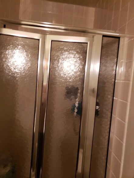 Building Photo - 2605 S Indiana Ave