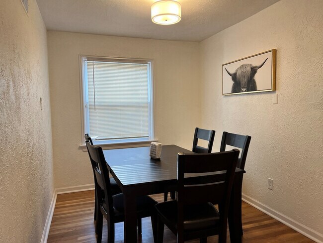 Building Photo - 9429 Harold Dr