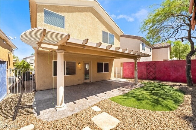 Building Photo - 175 Wicked Wedge Way