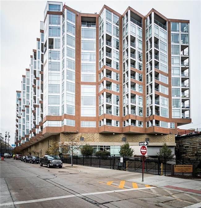 Building Photo - 2222 Detroit Ave