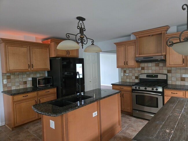 Building Photo - 1309 Beckett Cir