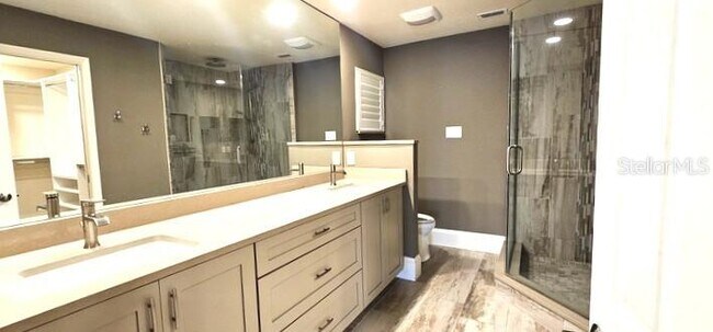 Building Photo - 2871 Coral Way