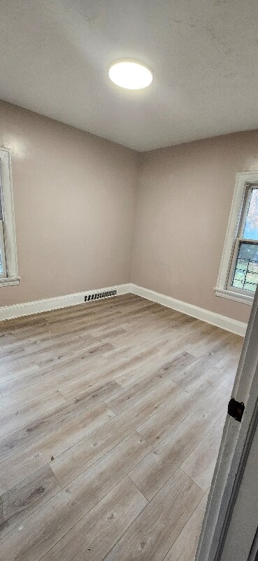 Building Photo - 4090 E 143rd St