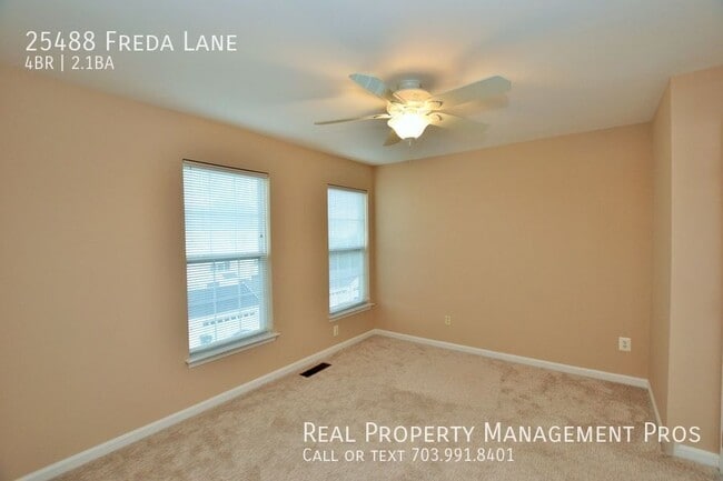 Building Photo - 25488 Freda Ln