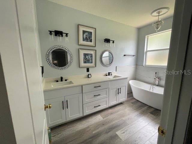 Building Photo - 1609 Presidio Dr