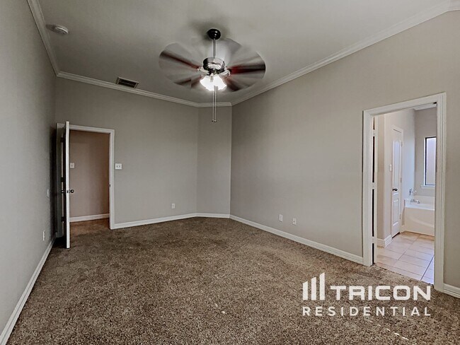 Building Photo - 7123 Durango Creek Dr