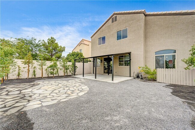 Building Photo - 9475 McCombs St