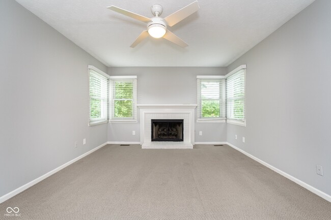 Building Photo - 13738 Roswell Dr