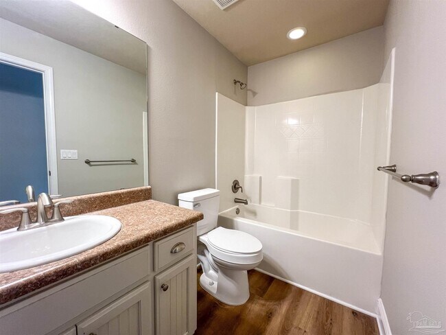 Building Photo - 5588 Inspiration Street