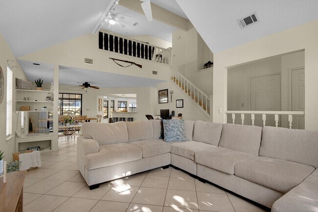 Building Photo - 407 Parkwood Pl