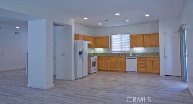 Building Photo - 6163 S Hills Way