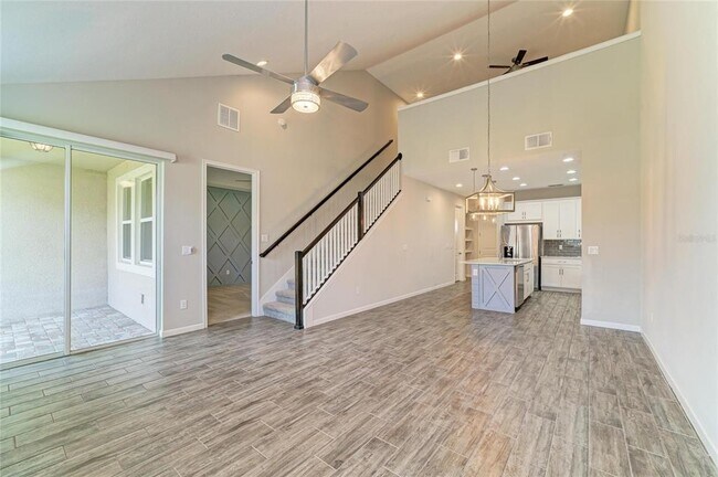 Building Photo - 11607 Brookside Dr