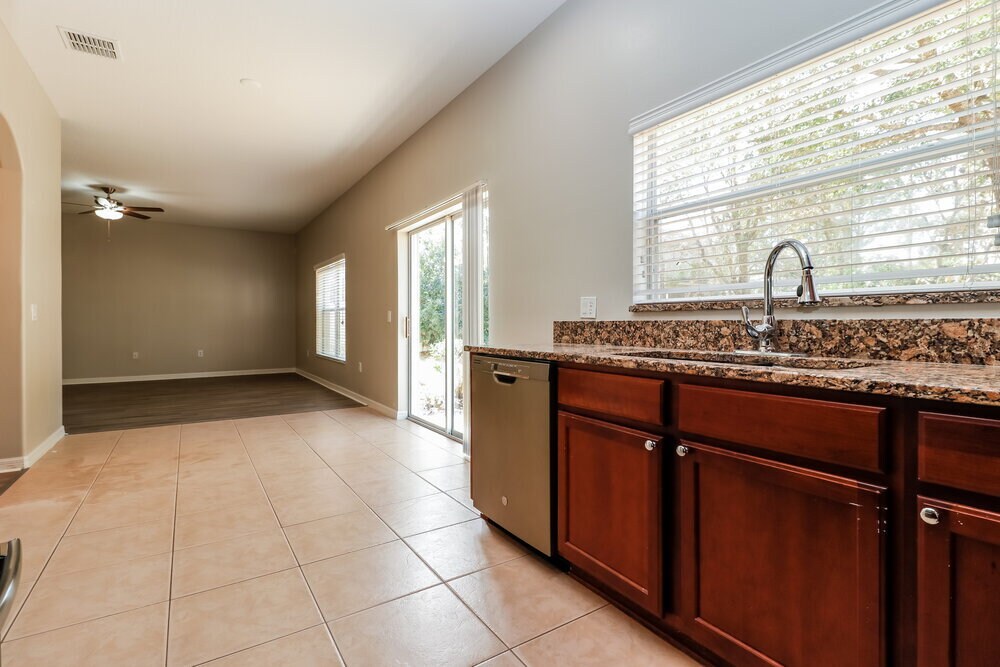 Building Photo - 4023 Braemere Dr