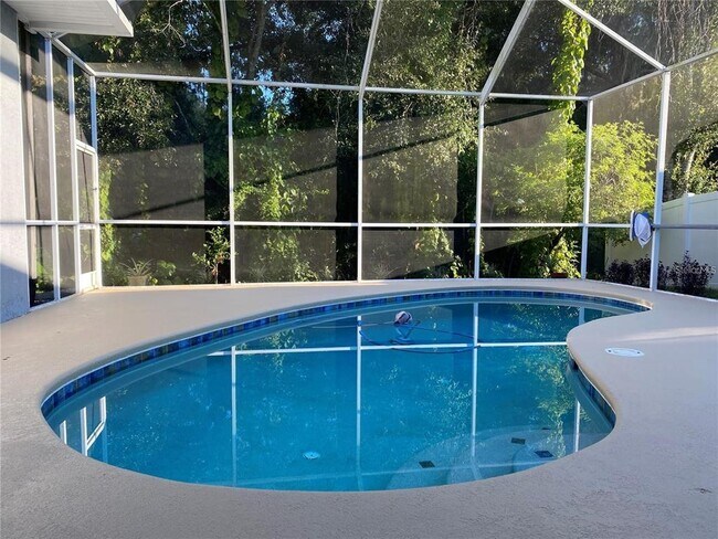 Building Photo - 25001 Bandana Ct