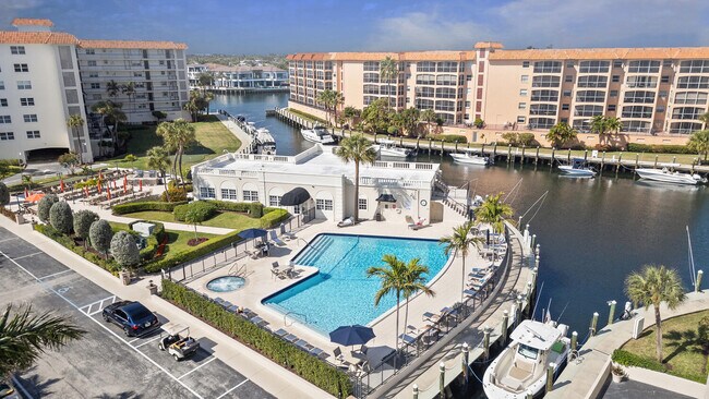 Primary Photo - 2871 N Ocean Blvd