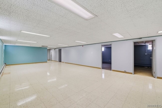 Building Photo - 57 St Johns Parkside