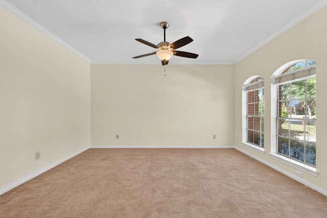 Building Photo - 4227 Meadowchase Ln