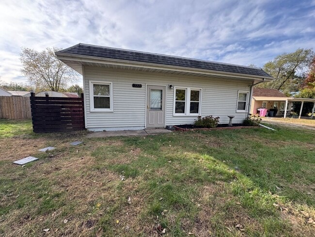 Primary Photo - 2 bedroom 1 bath home in Colona