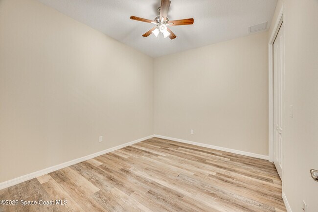 Building Photo - 5748 Tamarac Dr