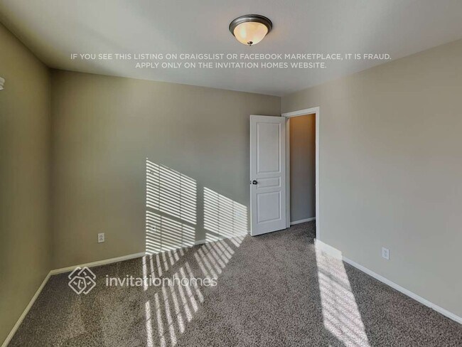 Building Photo - 556 Bayo Canyon Ct