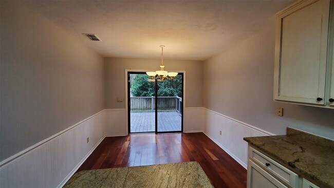 Building Photo - 4914 Ballygar Dr