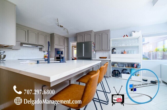 Building Photo - Gorgeous Glen Cove Property Available Soon!