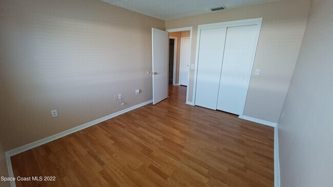 Building Photo - 174 San Juan Cir
