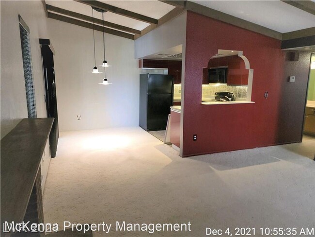 Building Photo - 2 br, 2 bath House - 4742 Obannon Drive #D