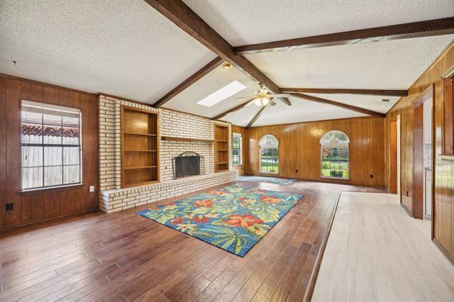 Building Photo - 3305 Canterbury Dr