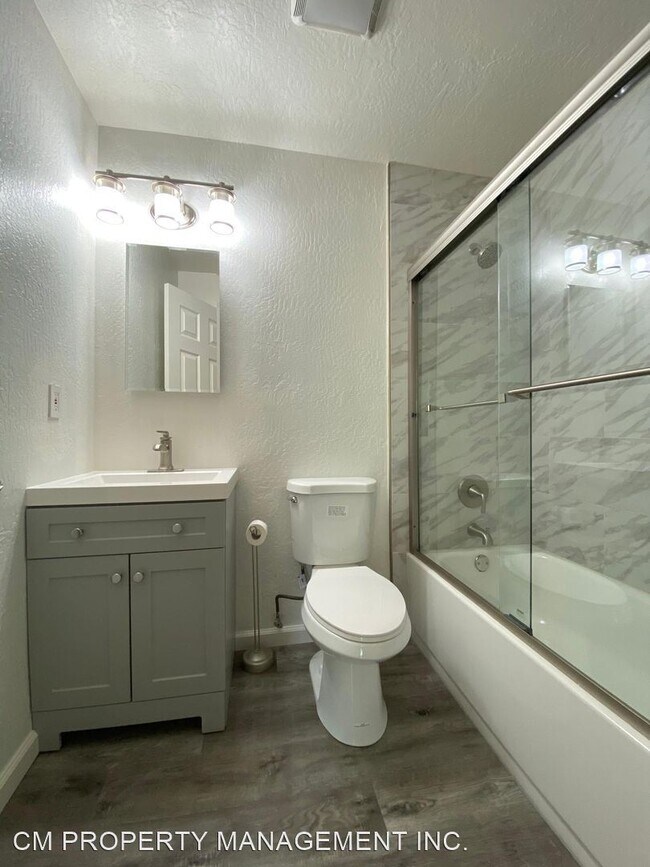 Building Photo - 2 br, 1 bath House - 5488 Judith St. #2