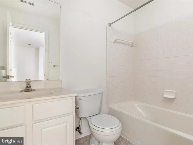 Building Photo - 8105 Rainwater Cir