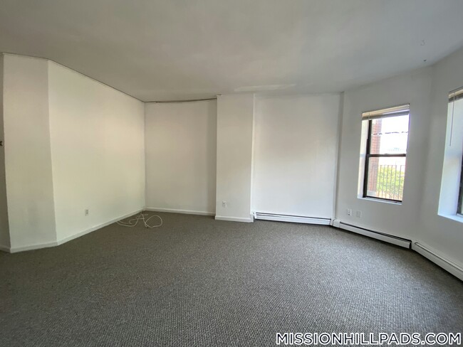 Building Photo - 63 S Huntington Ave