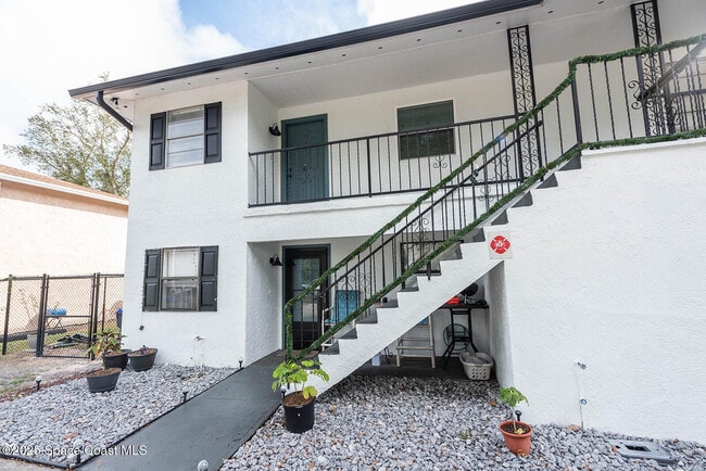 Building Photo - 4479 Barna Ave