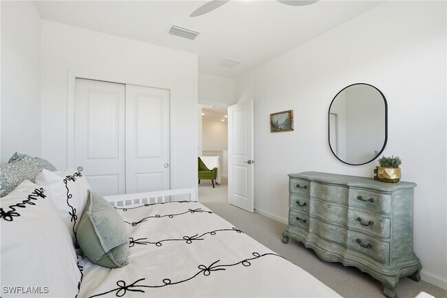 Building Photo - 1657 Serena Ave