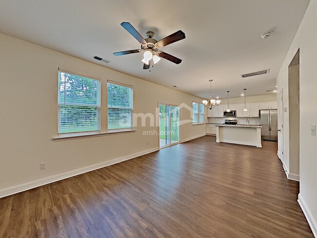 Building Photo - 4941 Wilcrest Ct