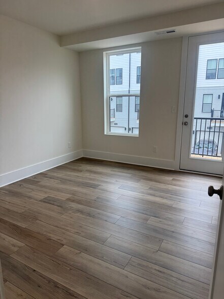 Building Photo - 110 Byrum St
