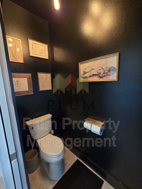Building Photo - 15660 Sara Jo Ln