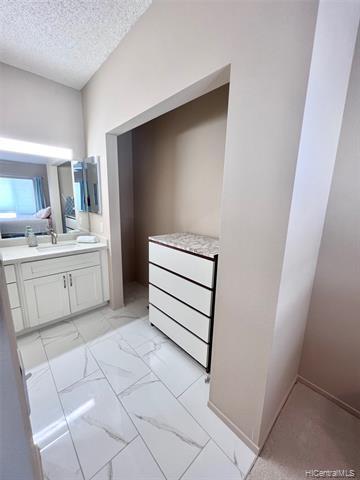 Building Photo - 91-225-225 Hanapouli Cir