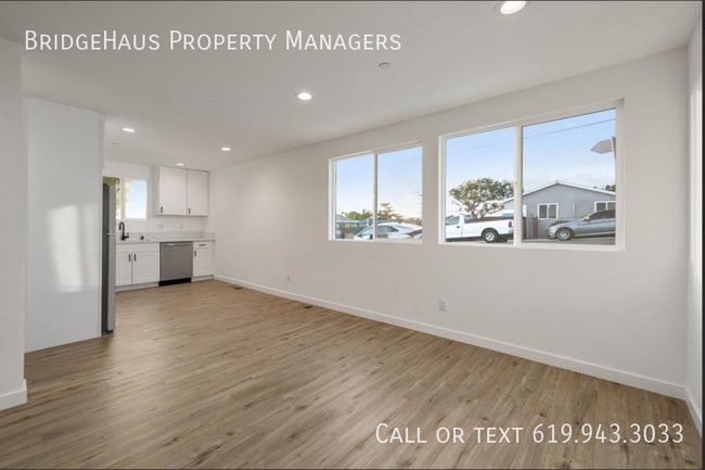 Building Photo - 2018 Drescher St