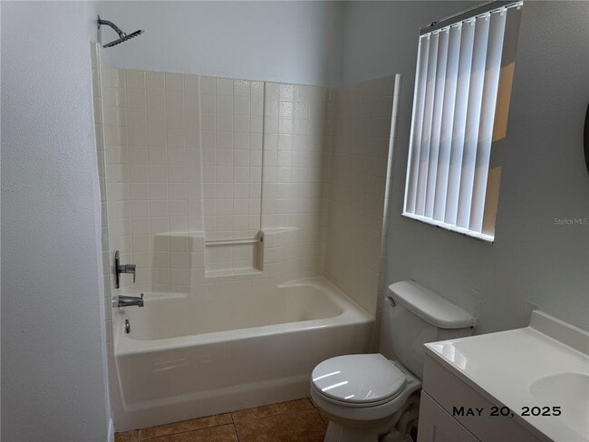 Building Photo - 5083 Luna Negra Dr
