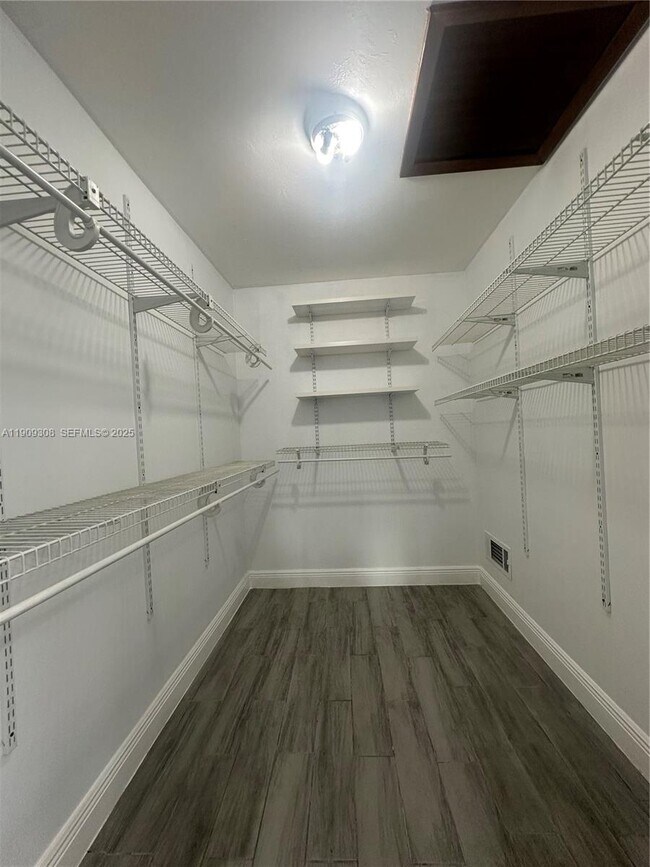 Building Photo - 27850 SW 164th Ct