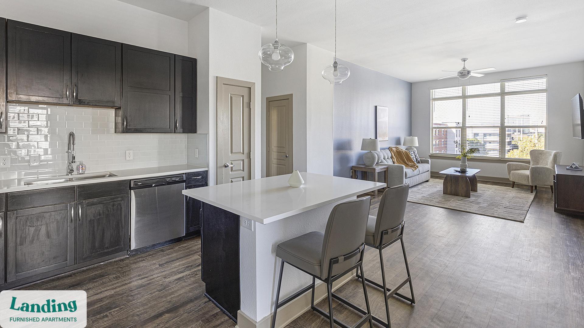 Building Photo - 5005 Galleria Dr