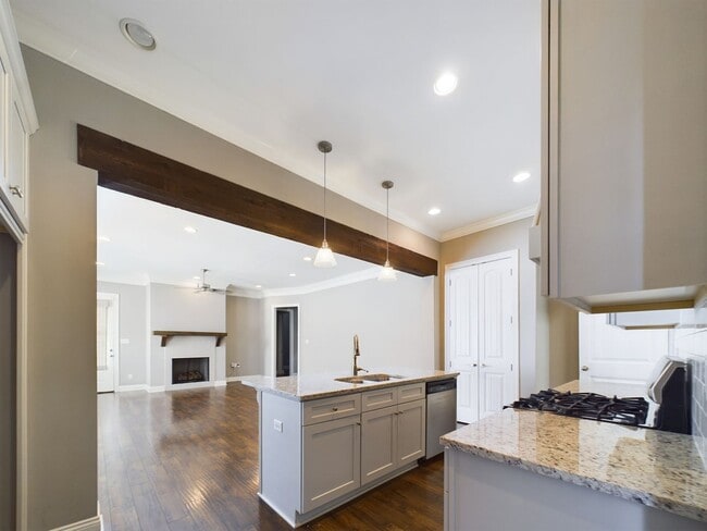 Building Photo - COMING SOON! Welcome to your charming rental home, where comfort and style come together seamlessly!